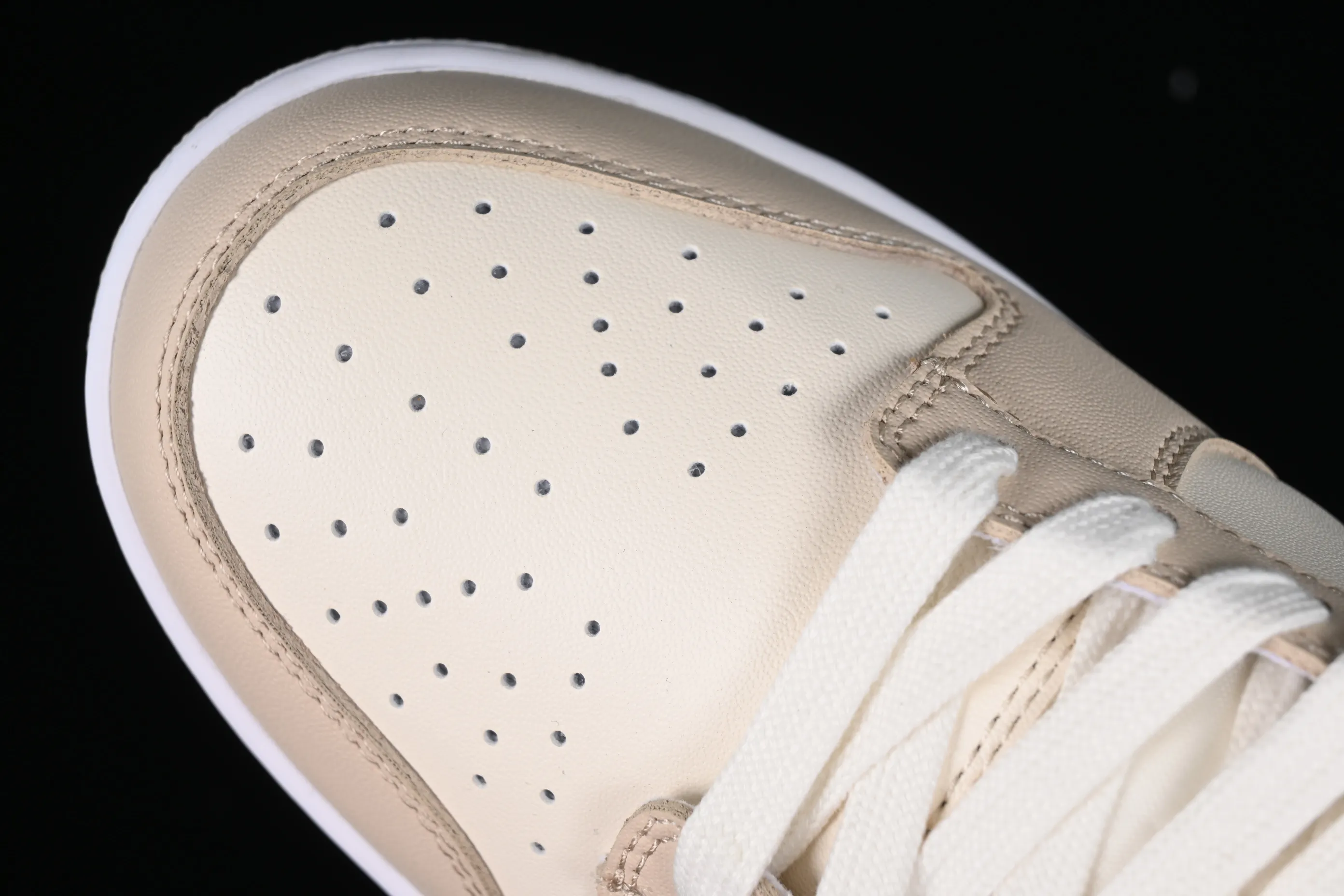 All categories Nk SB Dunk series Nk SB Dunk Low low-top sneakers K version Nk Dunk Low "Pale Ivory" dark and light ivory color matching SB low-top sports and leisure sneakers FQ6869-131